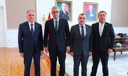 Sağlık bakanı ile makamında görüştüler…