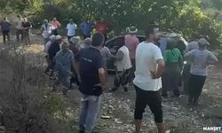 Devrilen traktörün altında kalarak yaşamını yitirdi
