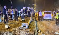 Minibüs ile hafif ticari araç çarpıştı; 21 yaralı…