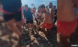 Denizde kalp krizi geçirip öldü