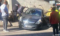 El frenini çekmedi… Otomobil kaldırıma durabildi…