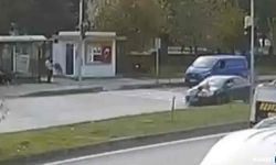 Bisikletli çocuğa otomobil çarptı; kaza kamerada
