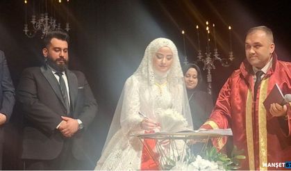 Ebrar & Çağrı Özçelik çiftine ömür boyu mutluluklar...