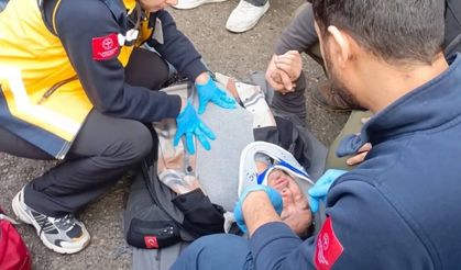 Motosikletin çarptığı yaya yaralandı...