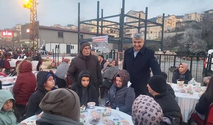 Başkan Kara’dan Birlik Sofrası: Gülüç’te Bin Kişilik İftar