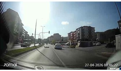 Feci kaza… Sürüklenerek karşı şeride fırladı…