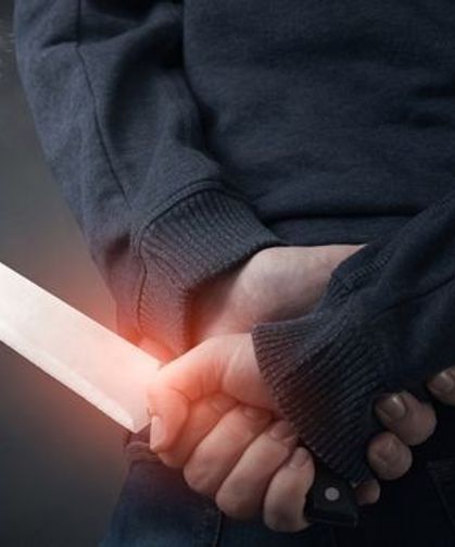 Bıçaklı kavgada kan aktı: 1 kişi yaralandı