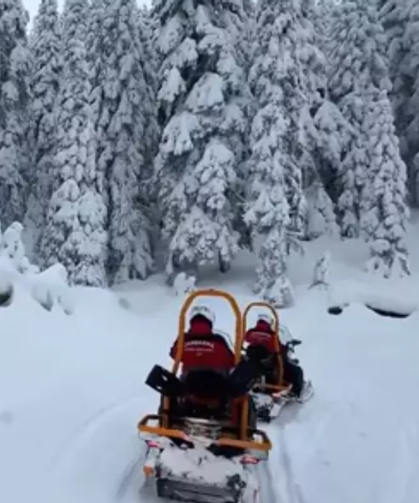 JAK timinden karla kaplı ormanda zorlu tatbikat...