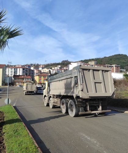 Ereğli'yi çamura boğuyorlar, Tehlike saçıyorlar...