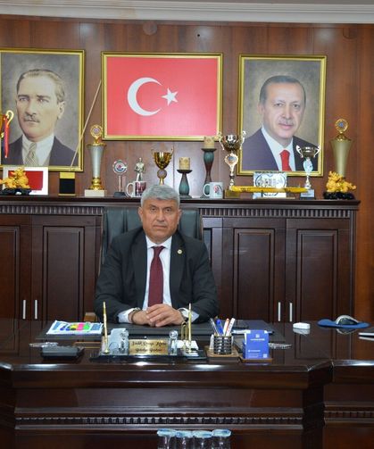 Belediye Başkanı Umre Yolcusu...