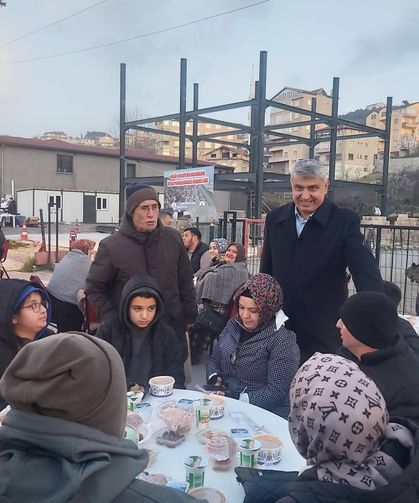 Başkan Kara’dan Birlik Sofrası: Gülüç’te Bin Kişilik İftar