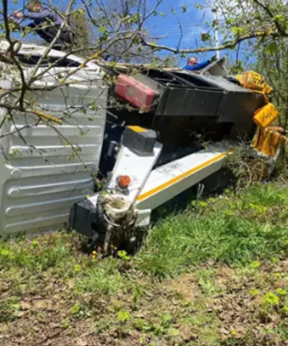 Direksiyon başında kalp krizi geçirdi...