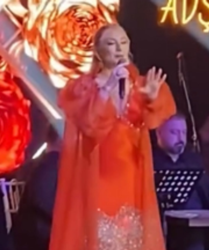 Nostalji Kraliçesi Muazzez Ersoy, unutulmaz bir gece yaşattı