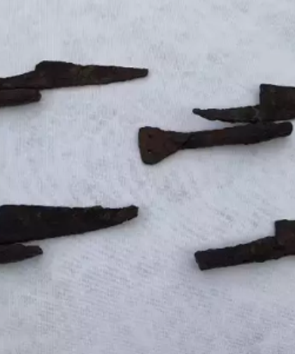 5’inci yüzyıla ait bıçaklar ve kösüre taşı ortaya çıkarıldı