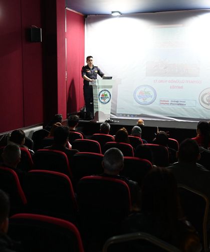 Gönüllü itfaiyeci eğitimi rekor katılımla başladı...