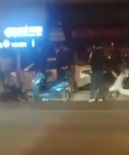 Carrefour kavşağında kaza... Sürücüsü yaralandı...