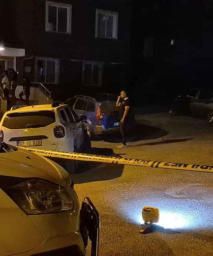 Silahlı saldırı… 5 el ateş etti… Kaçtı…