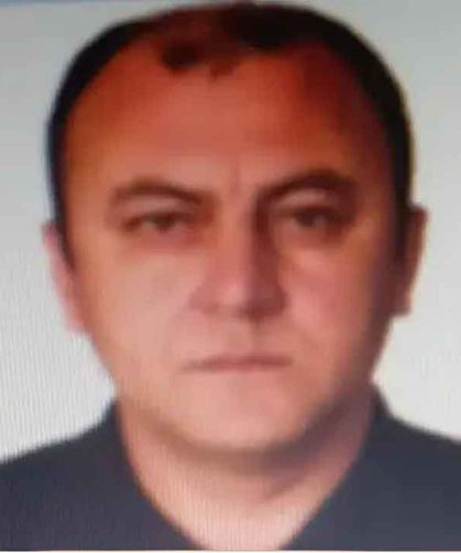 Sağlık memuru evinde ölü bulundu…