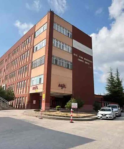 Başkanvekili ve koruması trafik kazasında yaralandı…