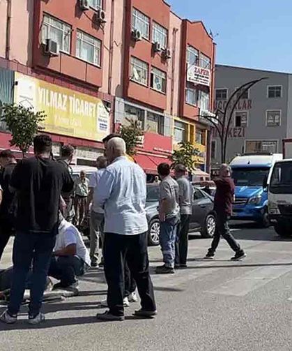 Yolun karşısına geçecekti otomobil çarptı…