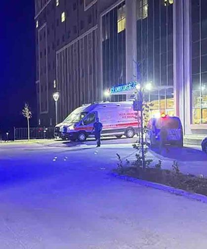 Eğlence mekânında kavga; 1 ölü, 4 yaralı…