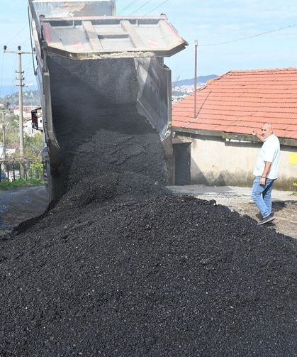 Asfalt çalışmaları Doruk’ta devam ediyor