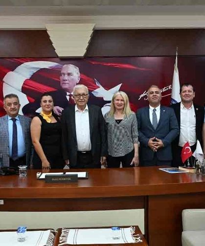 CHP heyetinden Başkan Halil Posbıyık’a geçmiş olsun ziyareti