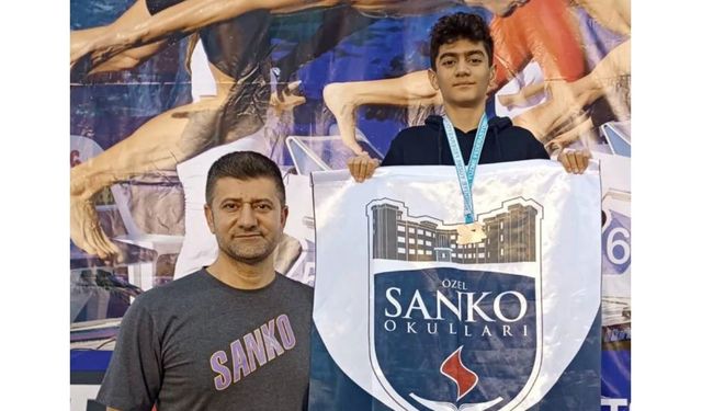SANKO Okulları öğrencisi yüzmede Türkiye üçüncüsü oldu