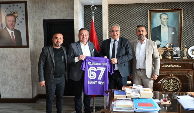 Belediyespor'dan Yapıcı'ya makamında ziyaret....