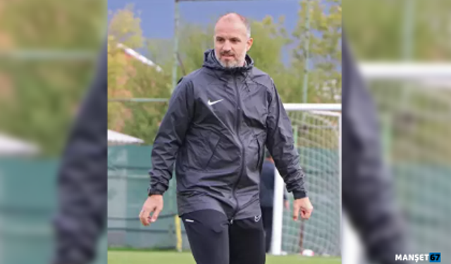 Teknik direktör Mustafa Er ile yollar ayrıldı...