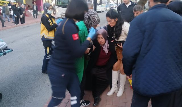 Hatalı sollama yaptı... 3 kişi yaralandı...