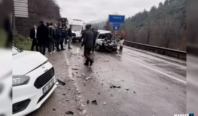 Kafa kafaya çarpıştılar... Çok sayıda yaralı var...