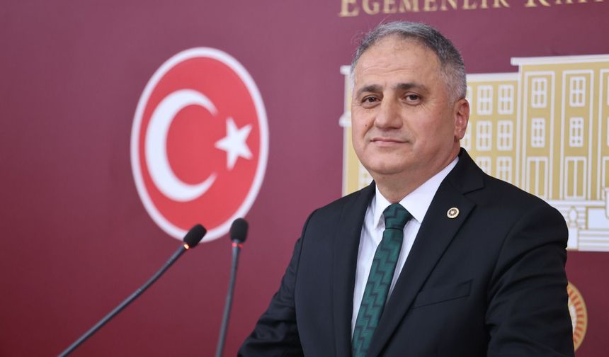 Saffet Bozkurt’un kutlama mesajı…
