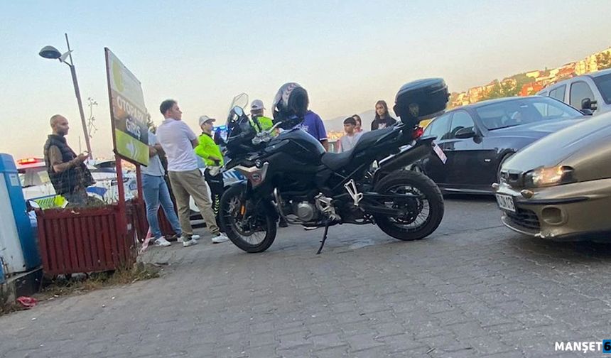 Kadın sürücülerden yumruk yumruğa kavga…
