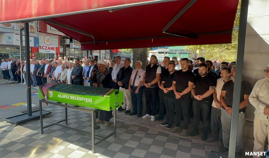 Yılmaz ailesinin acı günü… Anne Yılmaz’a Son Görev