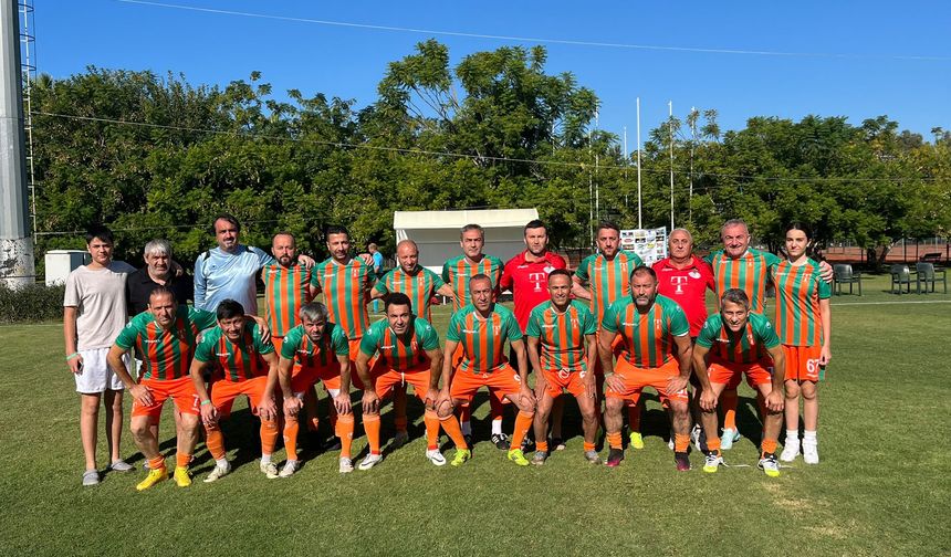 Turgut Tanyıldız Masterler Gol Olup Yağdı!