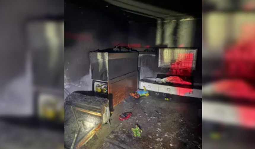 2 katlı evde yangın... Ekiplerin müdahalesiyle...