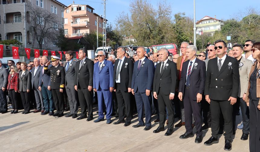 8 Kasım Uzun Mehmet'i Anma ve Kömür Günü töreni düzenlendi.