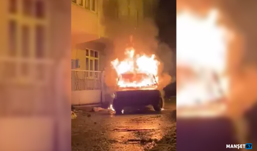 Park halindeki otomobil yandı... Ekipler müdahale etti...