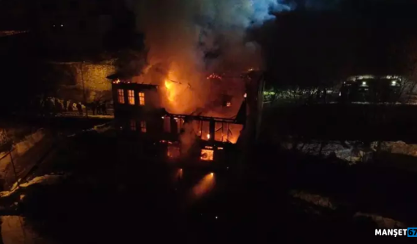 2 katlı tarihi konak alevlere teslim oldu...