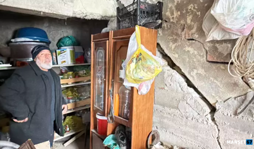 Karın erimesiyle heyelan meydana geldi... 16 ev...