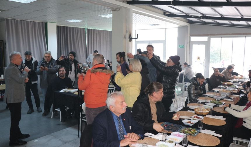 Murat Sesli’den basın mensuplarına mangal partisi…