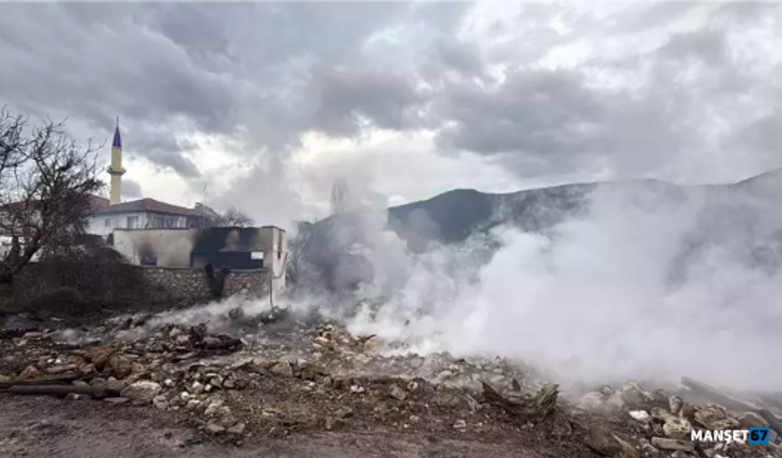 4 ev, ahır ve traktör yandı, 2 büyükbaş öldü...