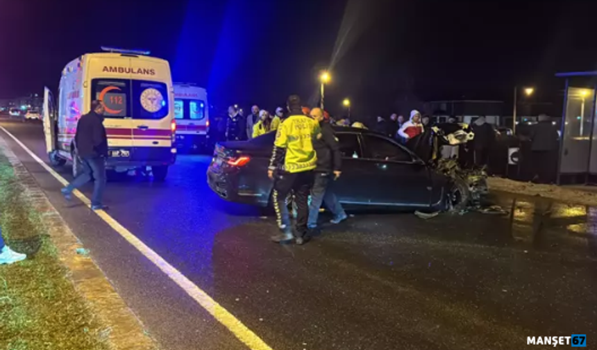 Otomobilin çarptığı özel halk otobüsü devrildi: 5 yaralı