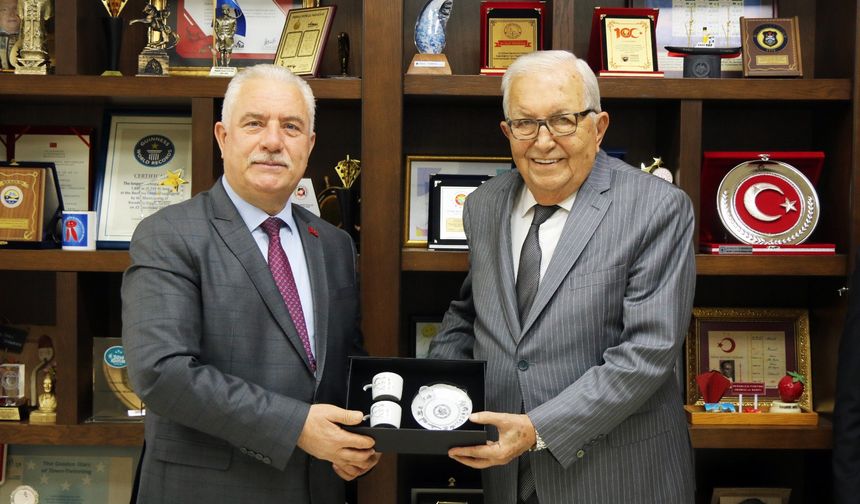 MHP yönetimi, Başkan Posbıyık'ı ziyaret etti...