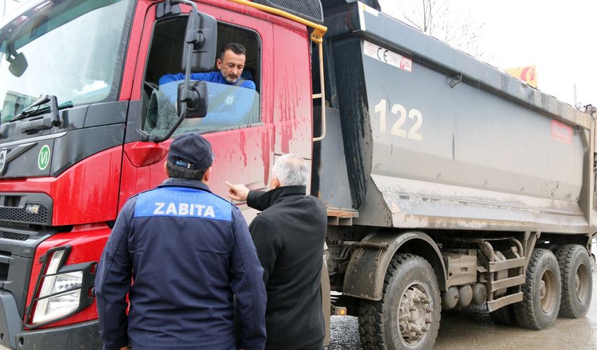 Kdz. Ereğli Belediyesi, Hafriyat kamyonlarına müdahale etti...