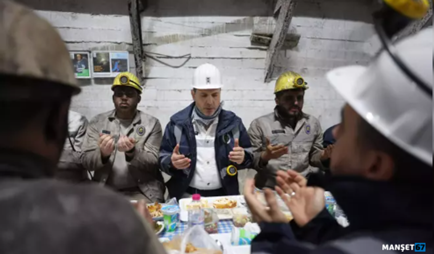 Bakan Bayraktar madencilerle iftar yaptı...