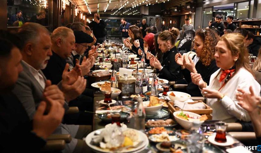 Posbıyık’tan meclis üyelerine birlik ve beraberlik iftarı