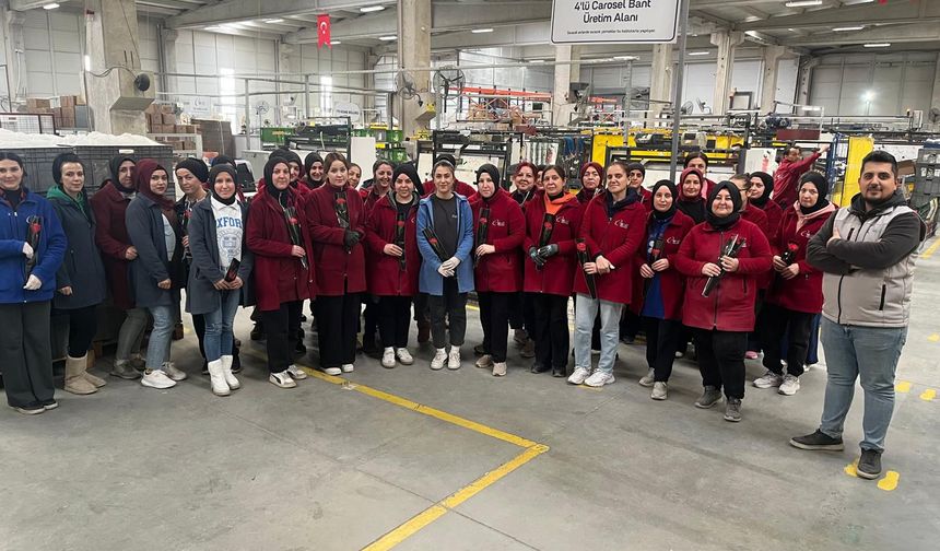 Elcab Koblo'da Kadınlar Gününe anlamlı kutlama...