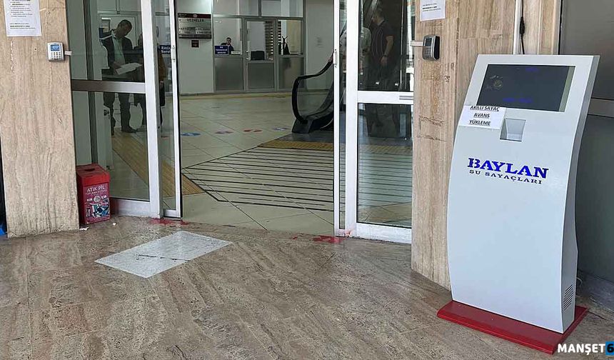 Belediye girişinde avans yükleme noktası oluşturuldu